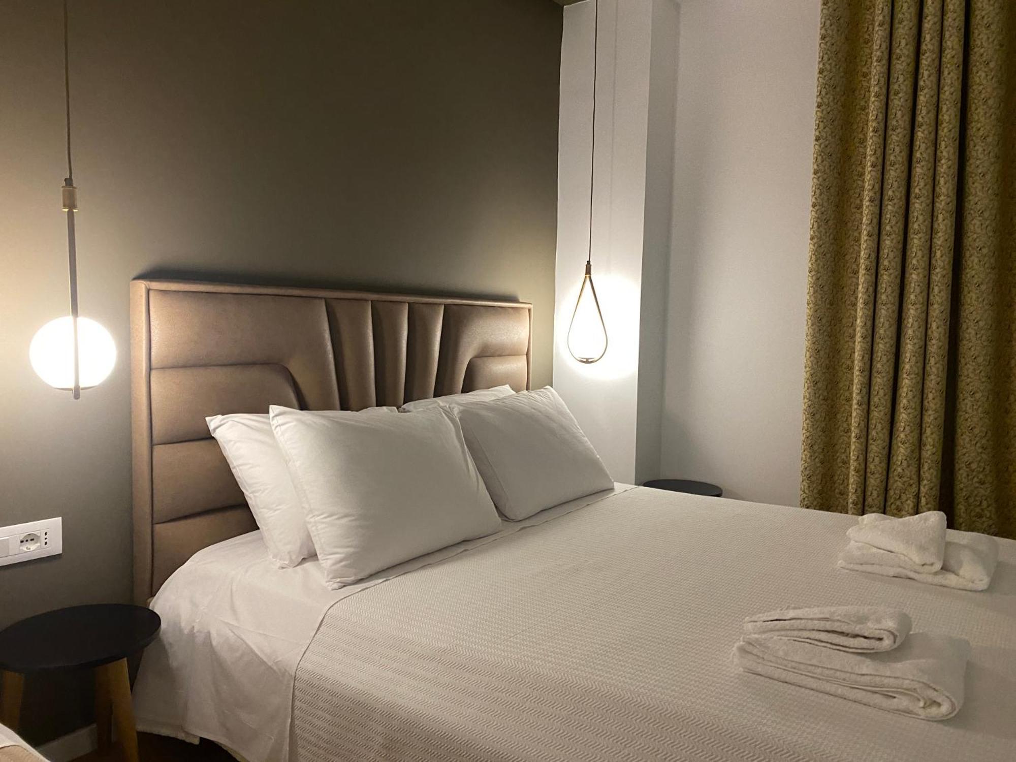 Augusto Rooms Sarandë 外观 照片