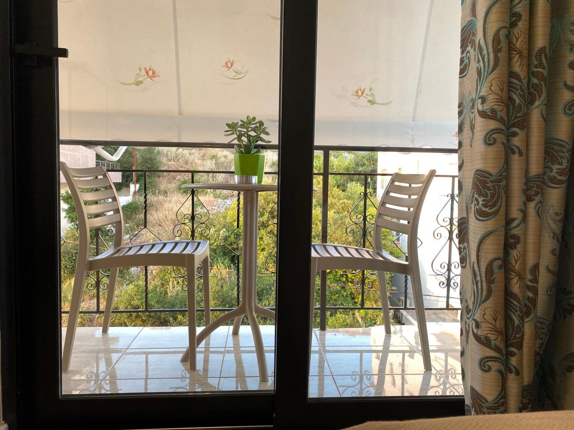 Augusto Rooms Sarandë 外观 照片