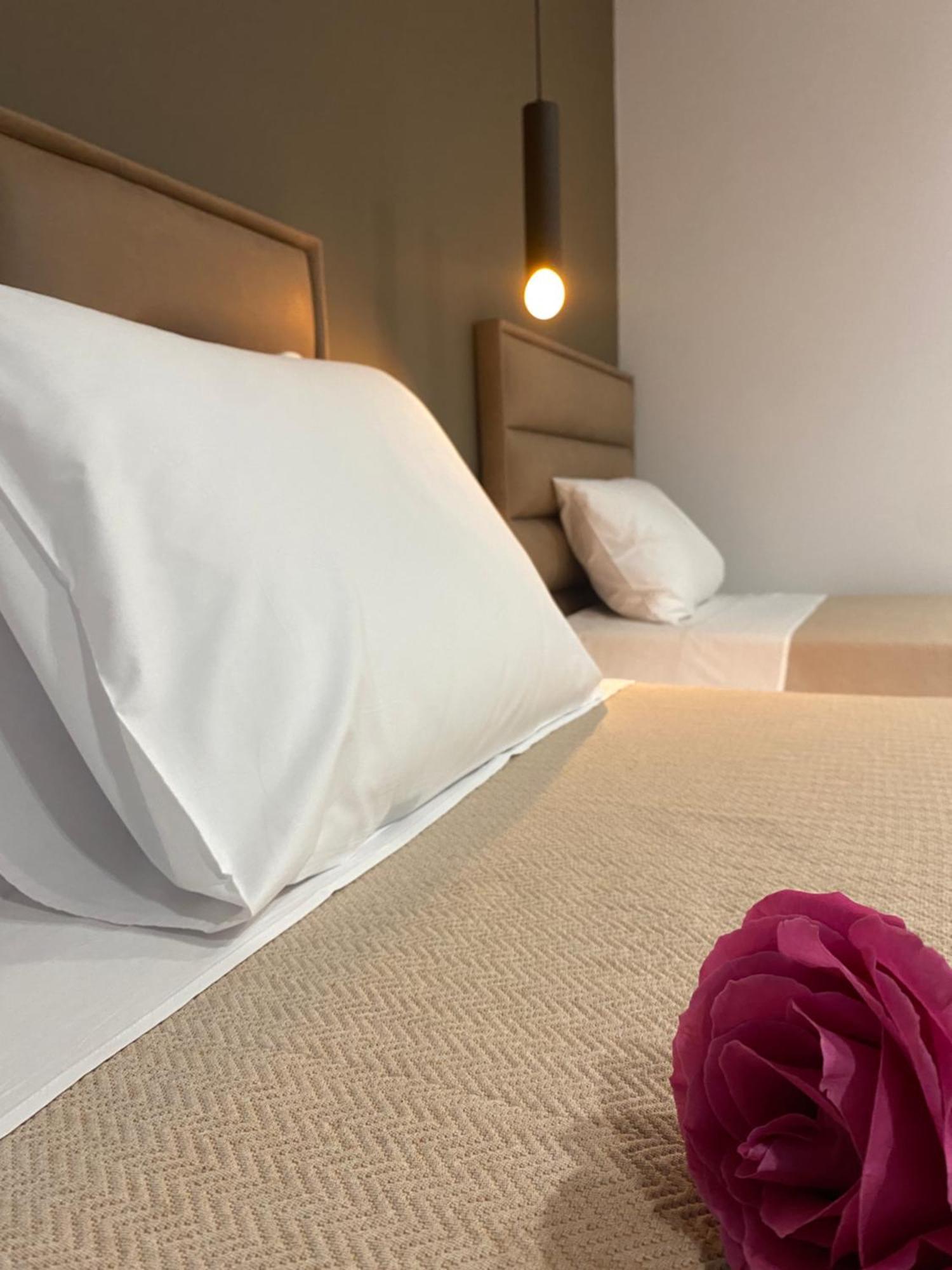 Augusto Rooms Sarandë 外观 照片